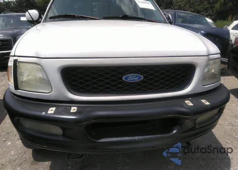 1997 Ford F-150 Lariat/Xl/Xlt from USA, damaged, VIN 1FTDX18W8VNB58690